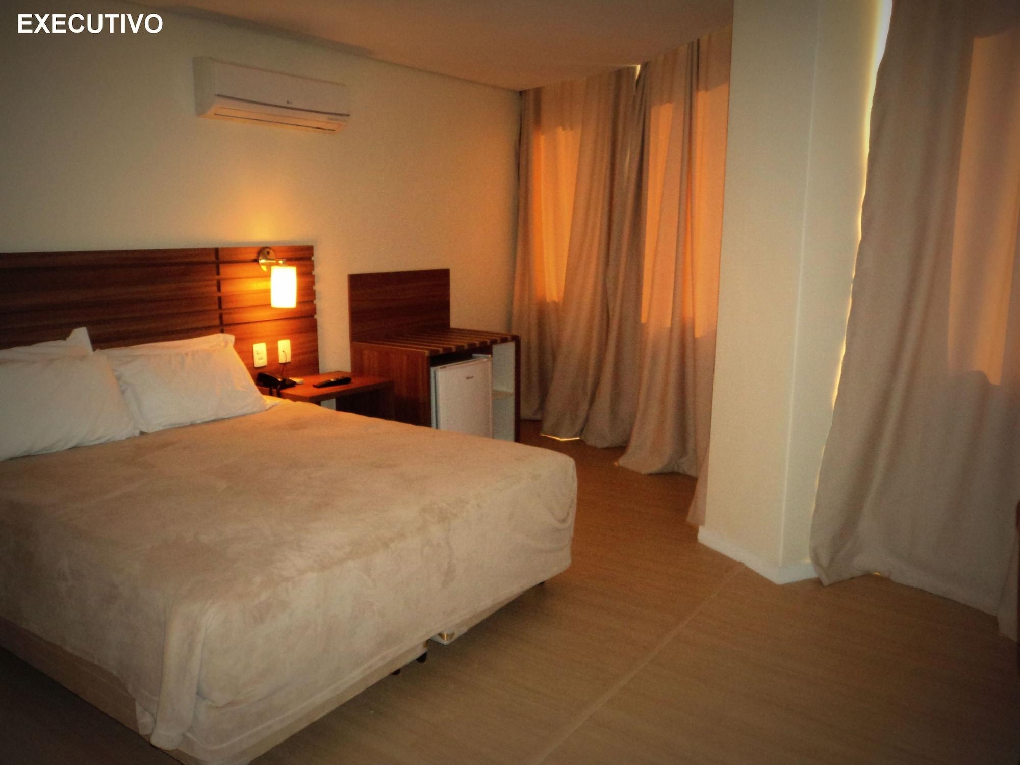 Umbu Hotel Porto Alegre - Centro Historico - Prox Aeroporto 15Min Екстер'єр фото