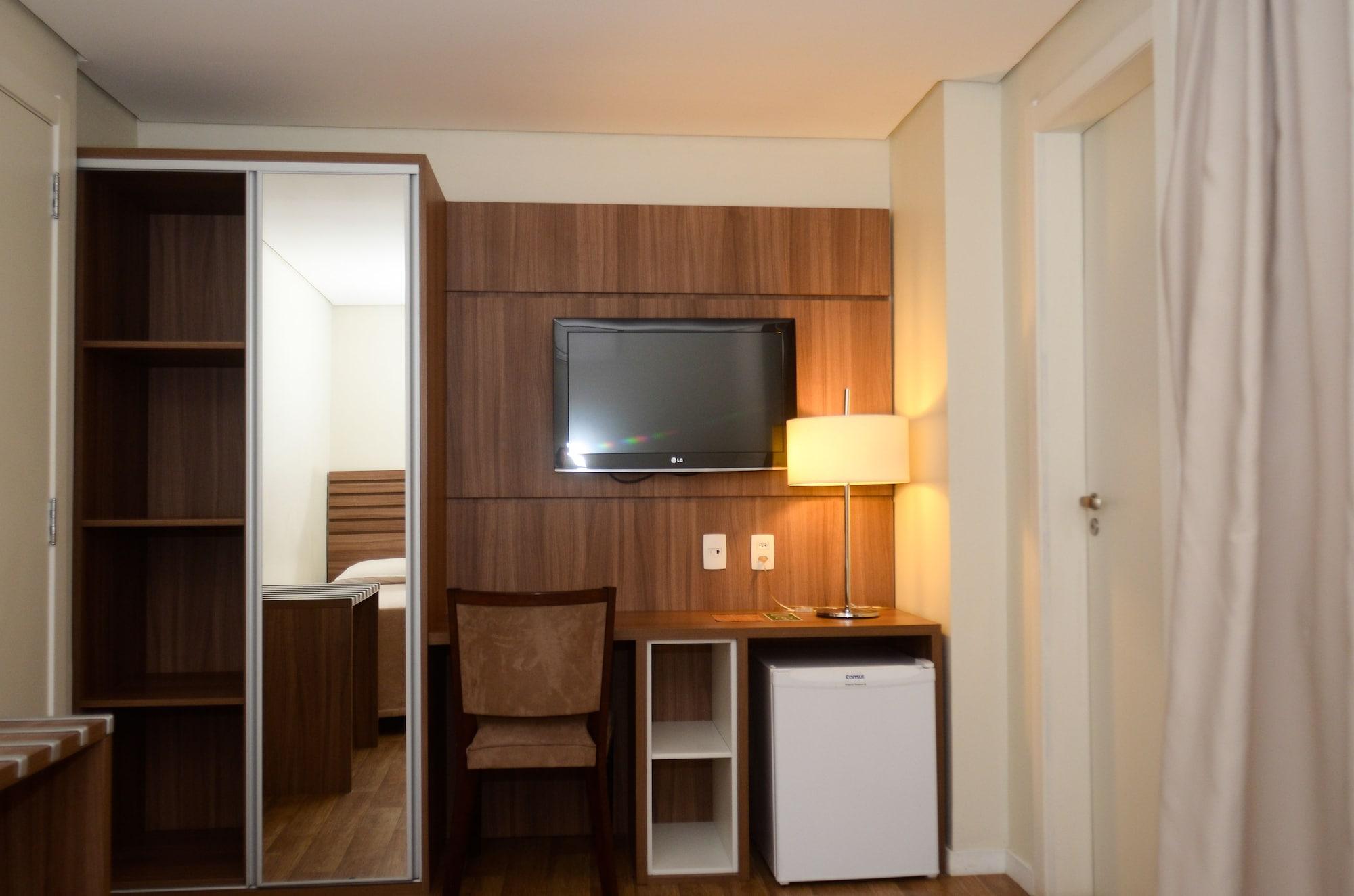 Umbu Hotel Porto Alegre - Centro Historico - Prox Aeroporto 15Min Екстер'єр фото