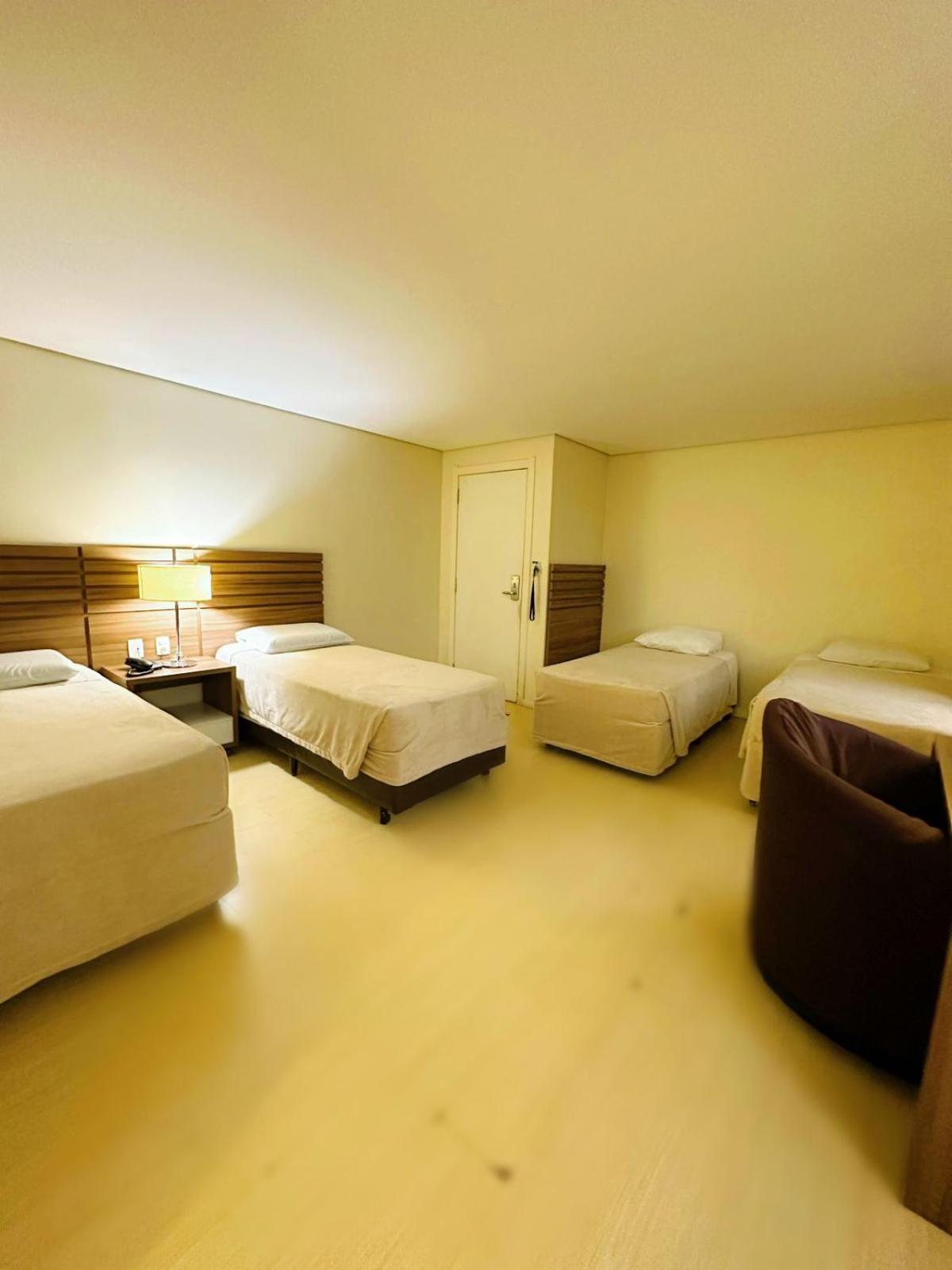 Umbu Hotel Porto Alegre - Centro Historico - Prox Aeroporto 15Min Номер фото