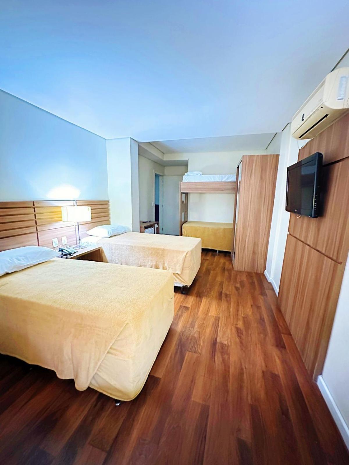 Umbu Hotel Porto Alegre - Centro Historico - Prox Aeroporto 15Min Номер фото