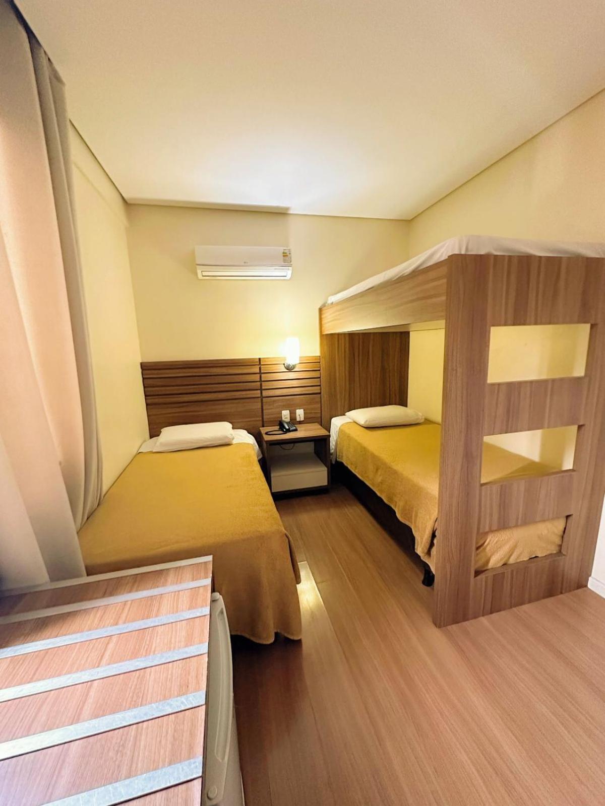 Umbu Hotel Porto Alegre - Centro Historico - Prox Aeroporto 15Min Номер фото